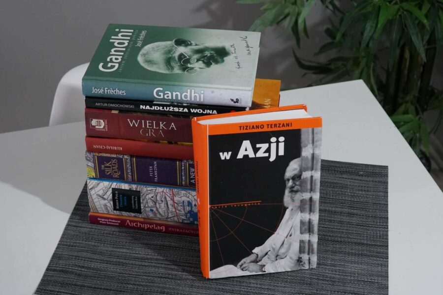 W Azji - Tiziano Terzani - Kamil Sabatowski
